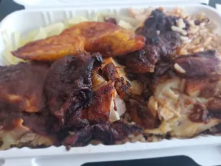 Oneluv Reggae Cafe & Restaurant