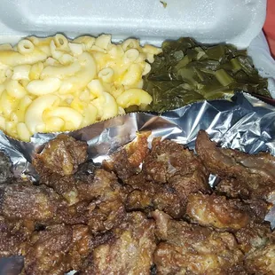 Baked mac, greens and gizzards