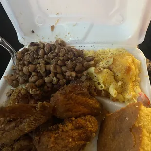 3pc fried chicken, Mac and cheese, with black eyed peas over rice and a piece of cornbread