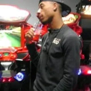 KJ D.
