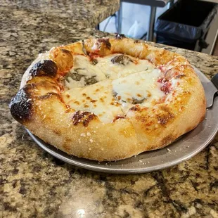 10" meatball pizza
