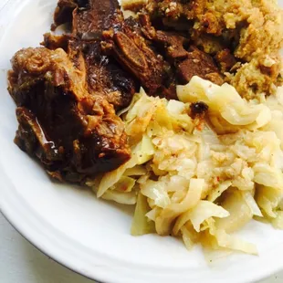 Bbq rib, stuffing, cabbage