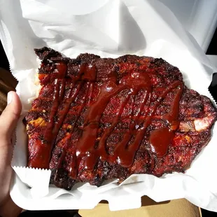 1/2 rack of ribs, so BIG