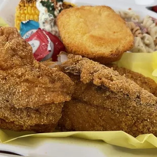 Red snapper, corn bread, pasta salad and grilled corn.  Sooo good!