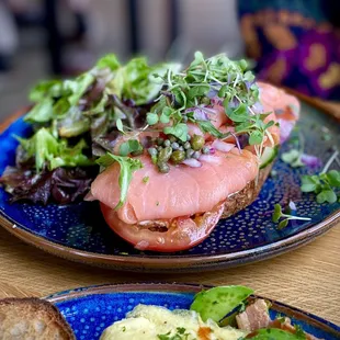 Salmon toast