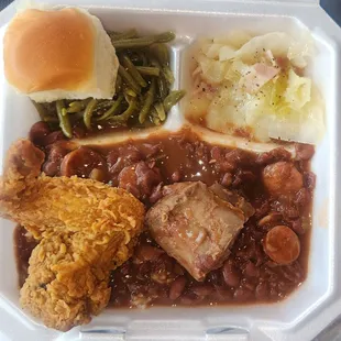 Red Beans &amp; Rice, Turkey Neck , Cabbage, Green Beans &amp; Dinner Roll.. 2 Salutes!
