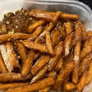 6 Wing Platter with Side of Sweet Potato Fries