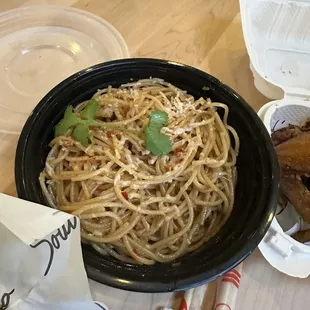 Garlic Noodles