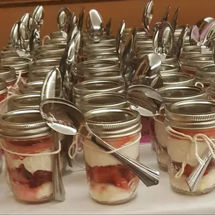 Mini Jar Strawberry Shortcake