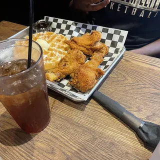 Chicken & Waffles Dark