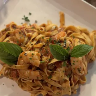 Shrimp fettuccine Alfredo