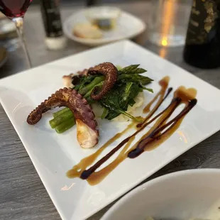 Polpo Dorato in Crema di Patate Polpo Dorato in Crema di Patate