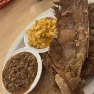 Neckbones, mac &amp; cheese, and black-eyed peas
