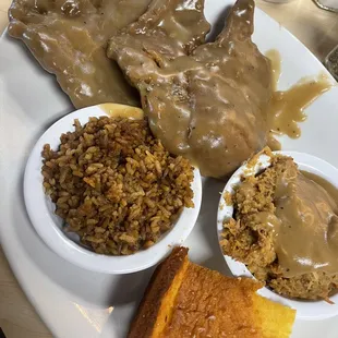 Porkchops smothered