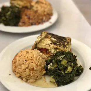 Lasagna, Mac n Cheese, Kale. Yum!