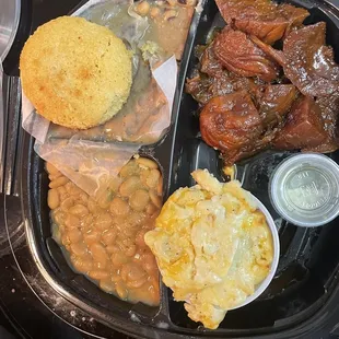 Lima Beans Vg, Mac n Cheese V, Black Eye Peas Vg, Yams Vg, Cornbread Cake 1