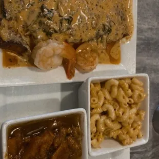 Salmon and shrimp with yams and Mac n cheese