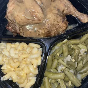 Cornish hen, Mac &amp; cheese, green beans