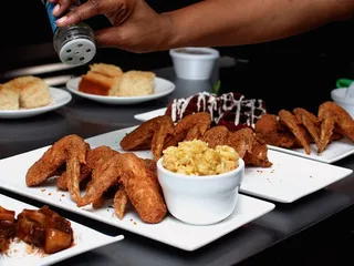 Aunt Bill's Soul Food Cafe