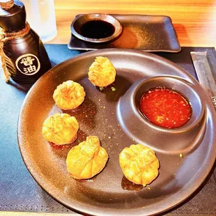 Fried sweet potato and shrimp dumplings