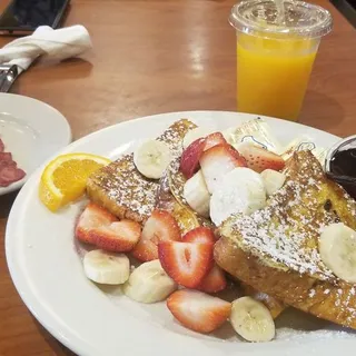 French Toast with Fresh Fruit and Whipped Cream