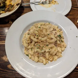 Full Gouda Mac &amp; Cheese for $16.