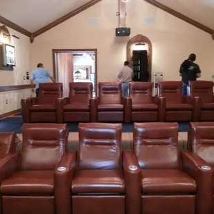 Who needs a movie theatre?