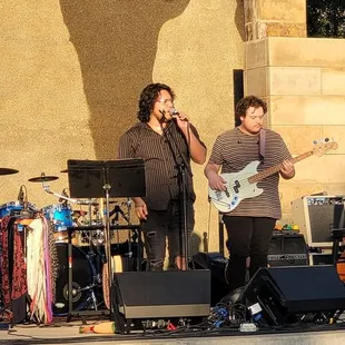 The Josh Wright Band played a good mix of covers and original tunes.