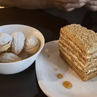 Caramel Nuts and Honey cake