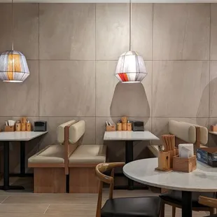 sushi and sashimi, interior