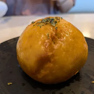 Golden bao