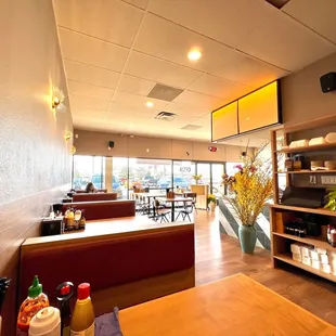 Spacious booth table seating