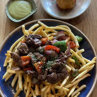 Filet Mignon Cubes on Cajun Garlic Fries