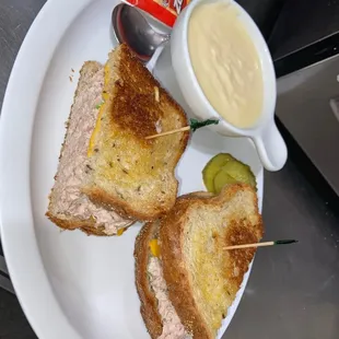 Tuna melt with cream of Potato