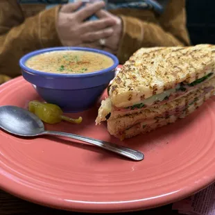 SOUPER STAR GRILLED CHEESE COMBO with Hungarian Mushroom soup