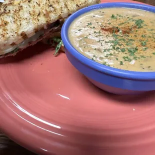 Souper star grilled cheese. Hungarian mushroom soup.