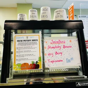 Soup cup sizes and smoothie options