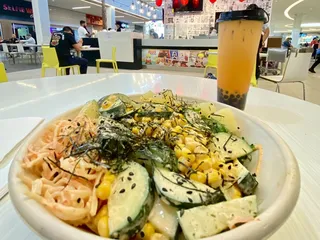 Zuru Ramen & Poke