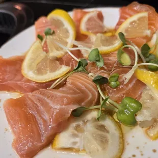 Salmon carpaccio