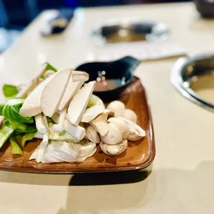 Bok Choy, Enoki Mushroom, Tofu Skin, King Mushroom, Tontanksu Broth
