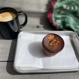 Decaf &amp; a pastry (finest GF Financière, that is!)