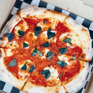 Margarita pizza