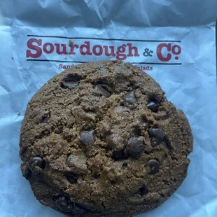Even the cookie in my order was burnt to a crisp.