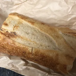 Couldn&apos;t score/cut the bread? Must not be a company standard.