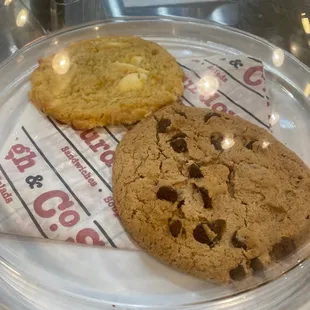 Chocolate Chip Cookie