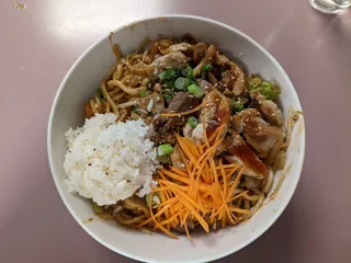 Plaza Cafe & Grill