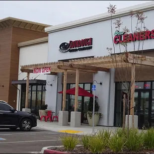 Sourdough Bread Company - a.k.a. &quot;Roseville #2&quot; - is located in the fairly new Campus Oaks shopping center in west Roseville, CA.