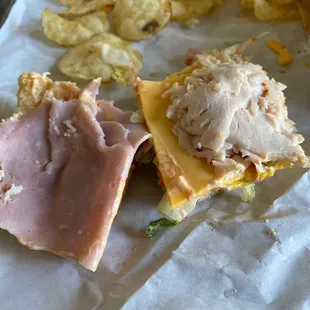 Ham and Turkey, enemic. 2 meals 45$. 4&quot; sands, soup, chips and drink.