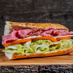 a roast beef sandwich