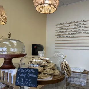 Coffee and dessert menu